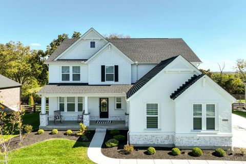 Photo of 5289 Brougham Lane, Liberty Township, OH 45011 (MLS # 1867889)