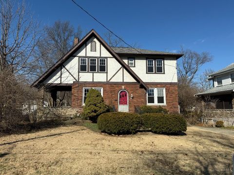 Photo of 1552 Reid Ave Ave, Cincinnati, OH 45224 (MLS # 1869409)