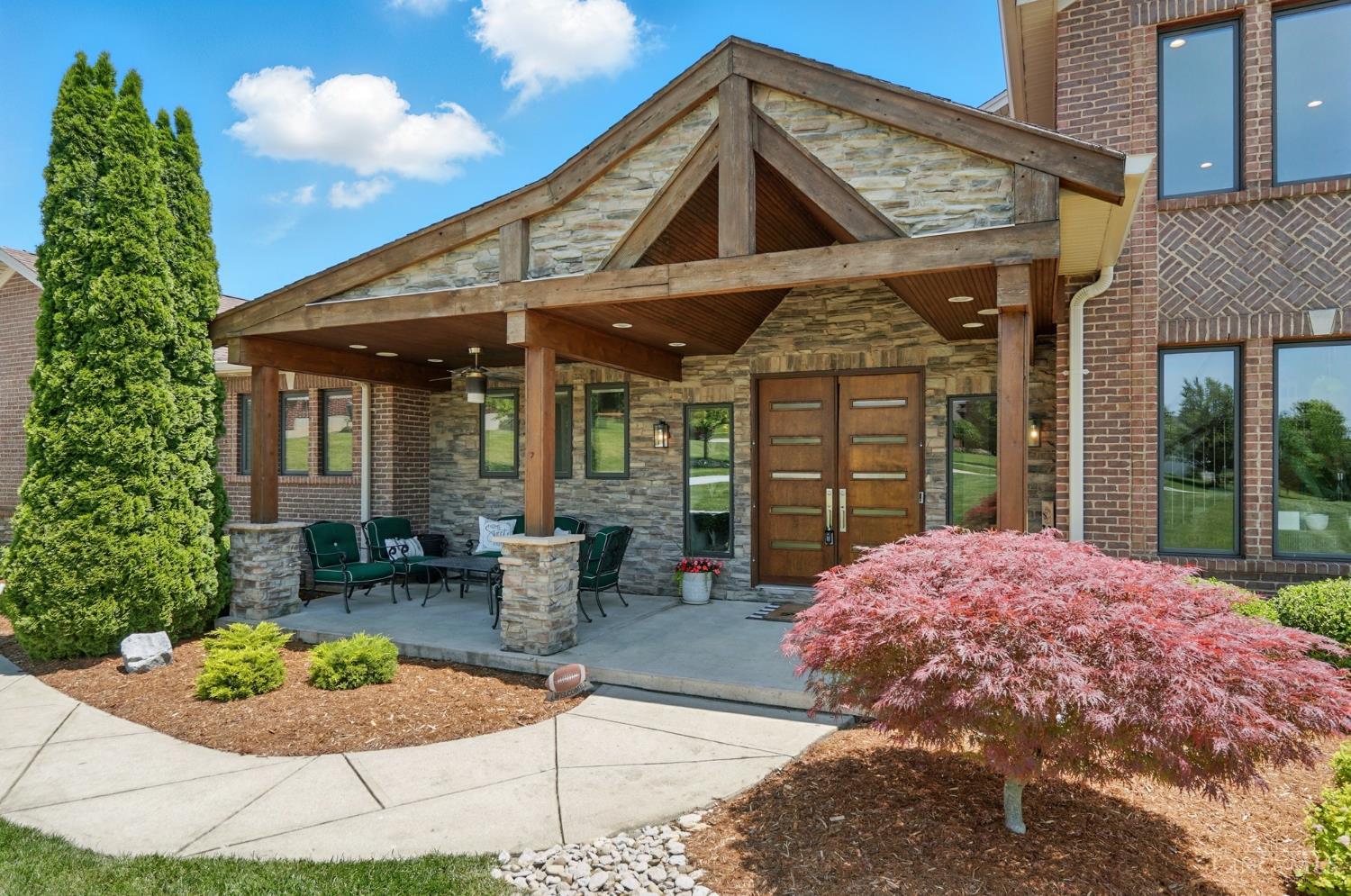 4662 Summit Oak Lane, Green Township, Ohio image 2
