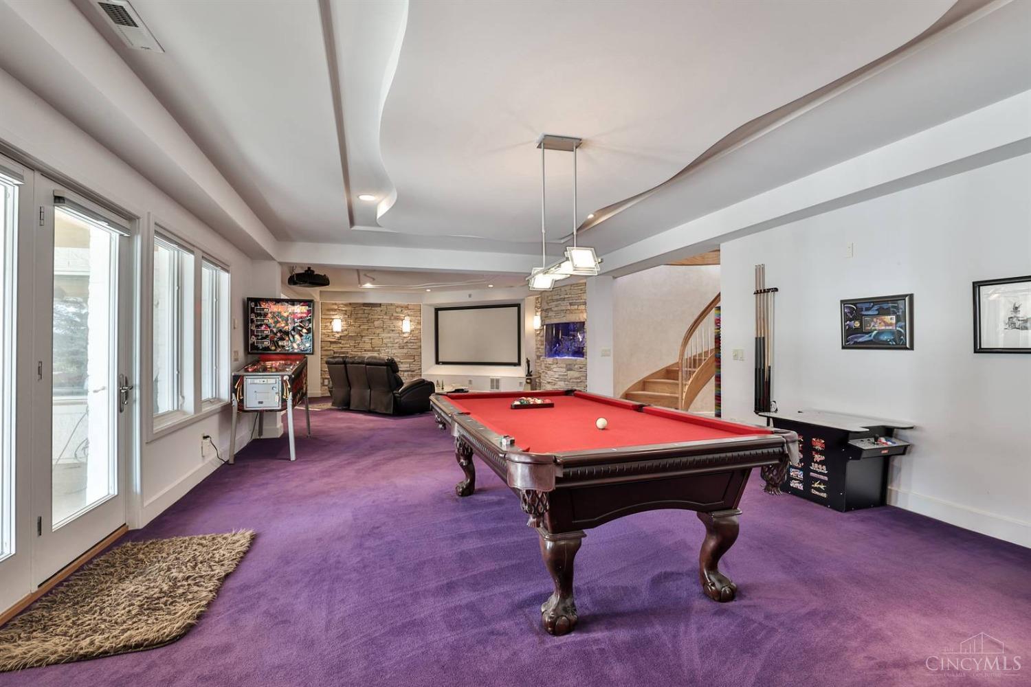 9130 Ambercreek Drive, Amberley, Ohio image 39