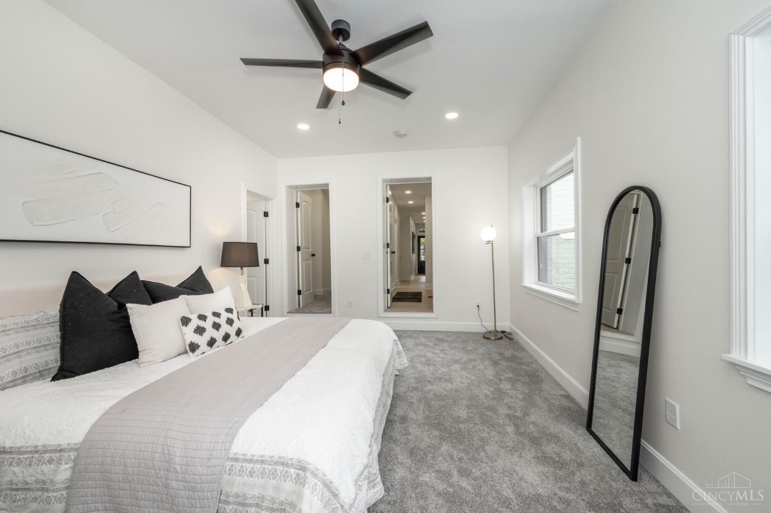 817 Hawthorne Avenue #A, Cincinnati, Ohio image 16