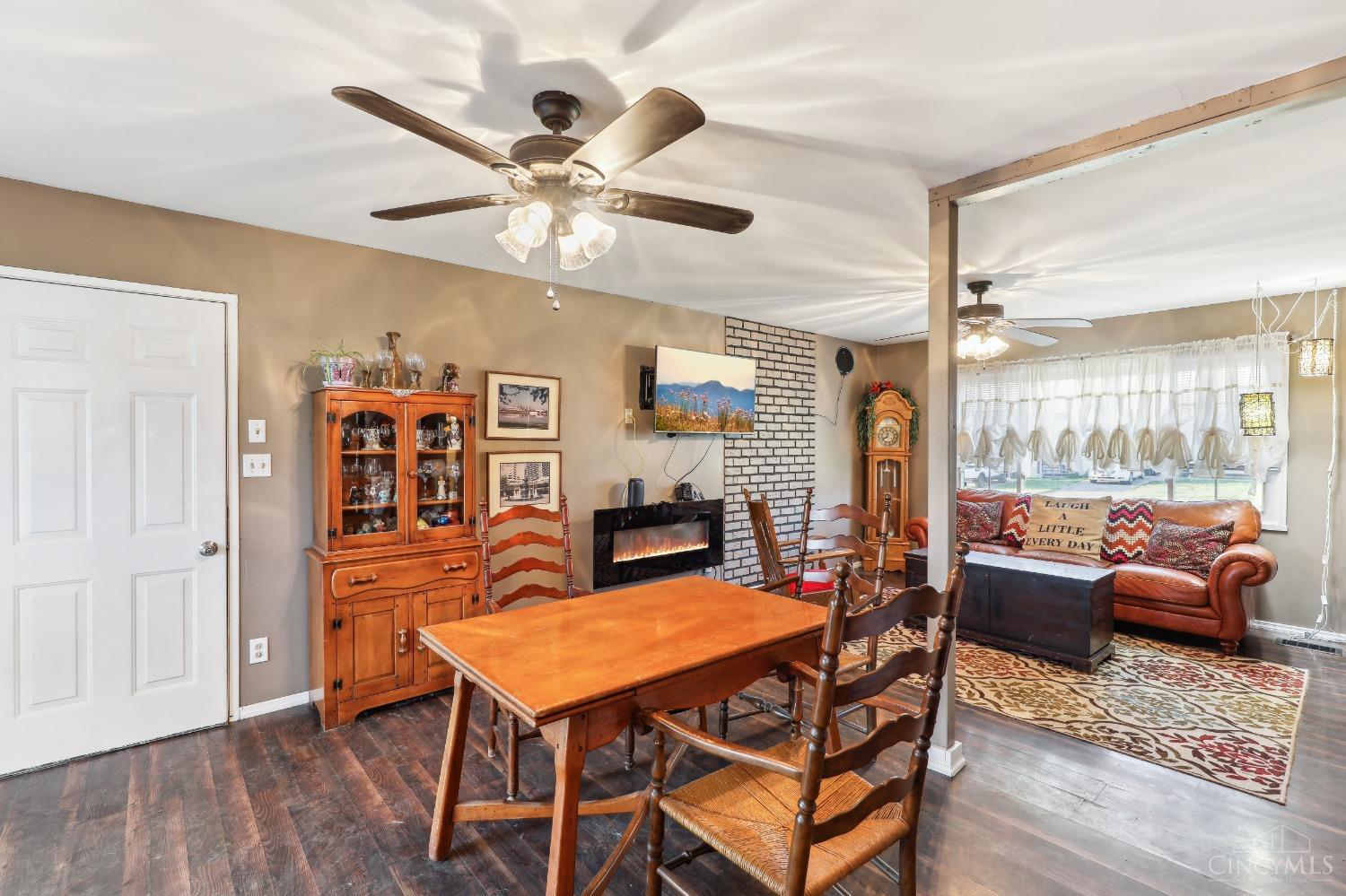 1412 Tuscarora Drive, Loveland, Ohio image 9