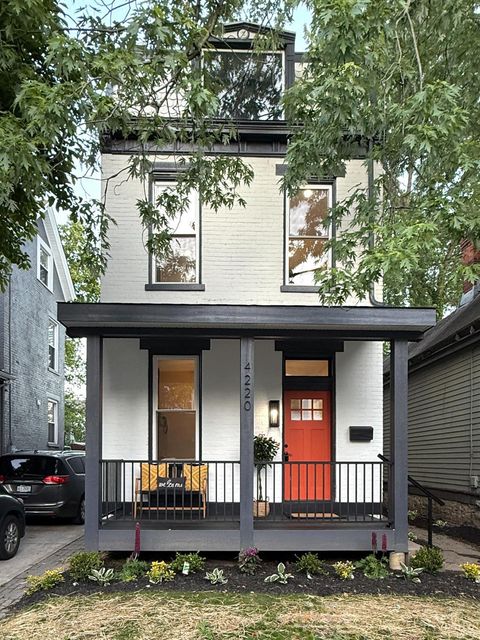 Photo of 4220 Williamson Place, Cincinnati, OH 45223 (MLS # 1877721)