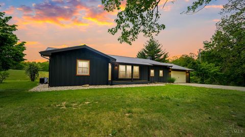 Photo of 1405 White Oak Road, Blue Creek, OH 45616 (MLS # 1879501)