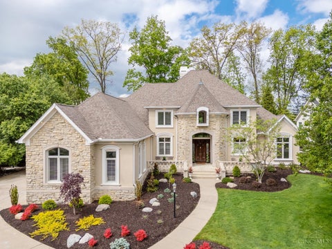 Homes For Sale - 11779 Grandstone Lane<br/> Hamilton County, Montgomery, OH 45249