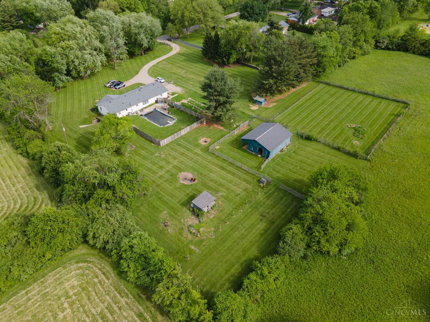3753 Weisenberger Road, Clearcreek Twp., Ohio image 43