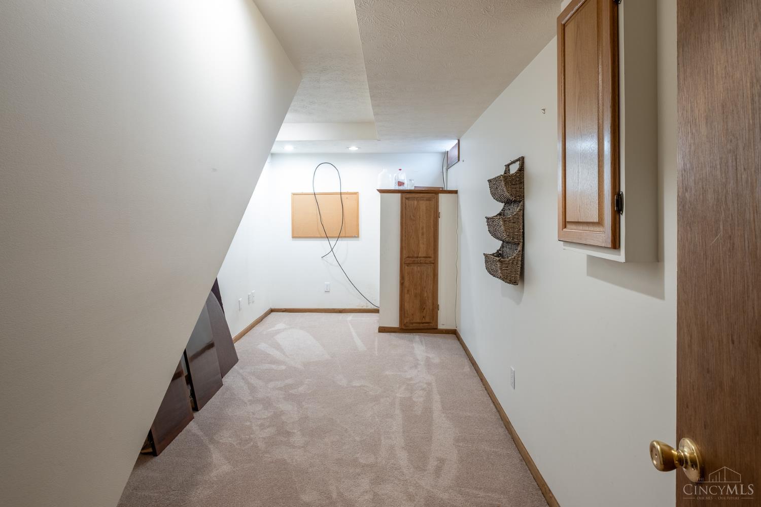 3753 Weisenberger Road, Clearcreek Twp., Ohio image 30