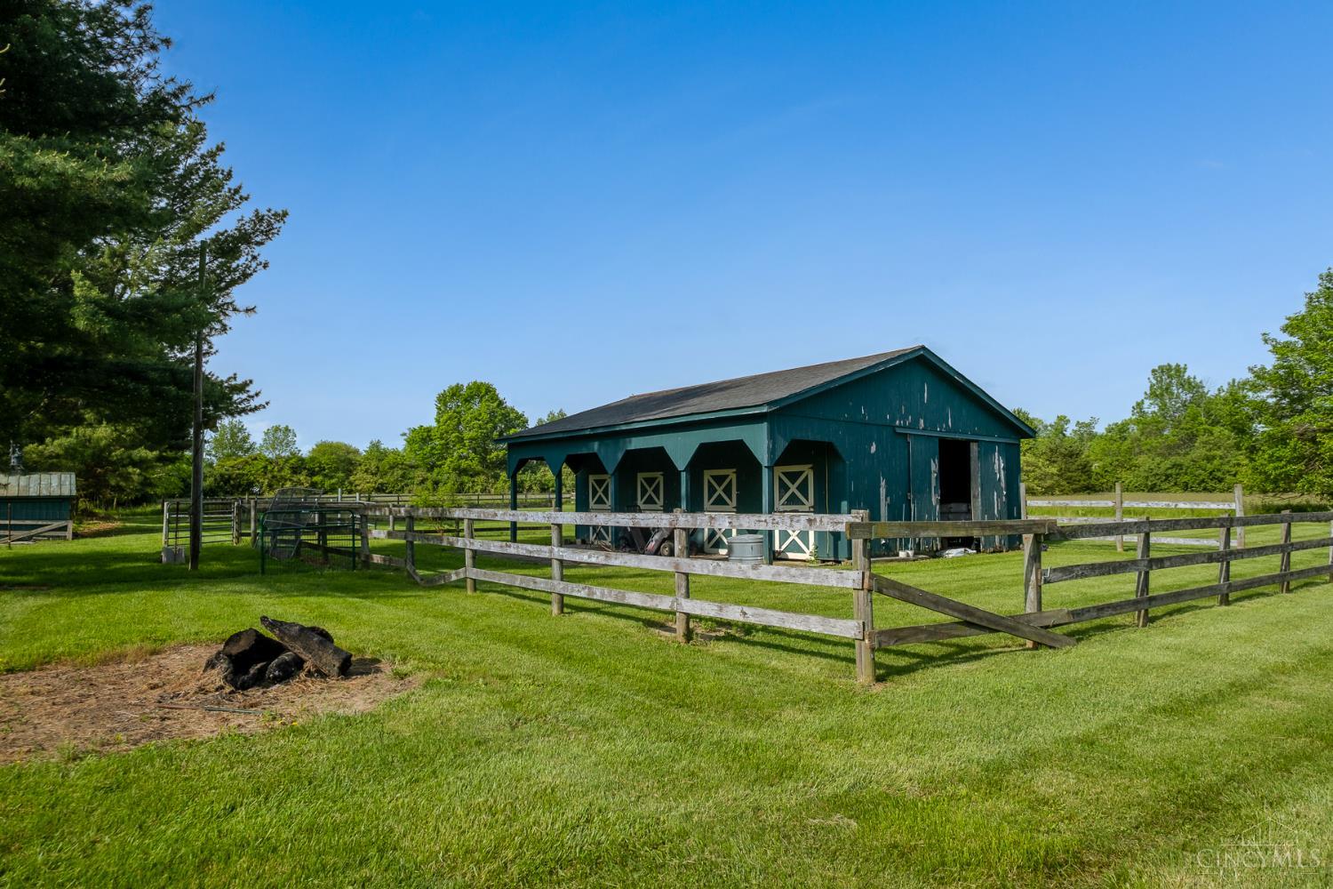 3753 Weisenberger Road, Clearcreek Twp., Ohio image 36
