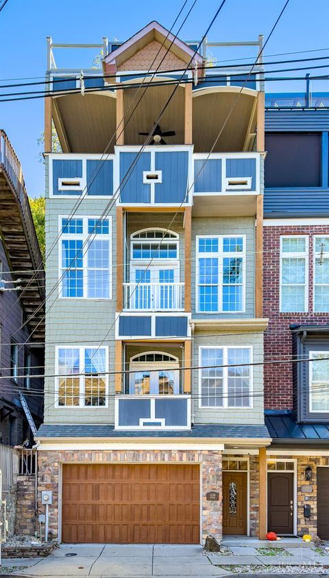 1238 Elsinore Avenue Cincinnati OH 45202