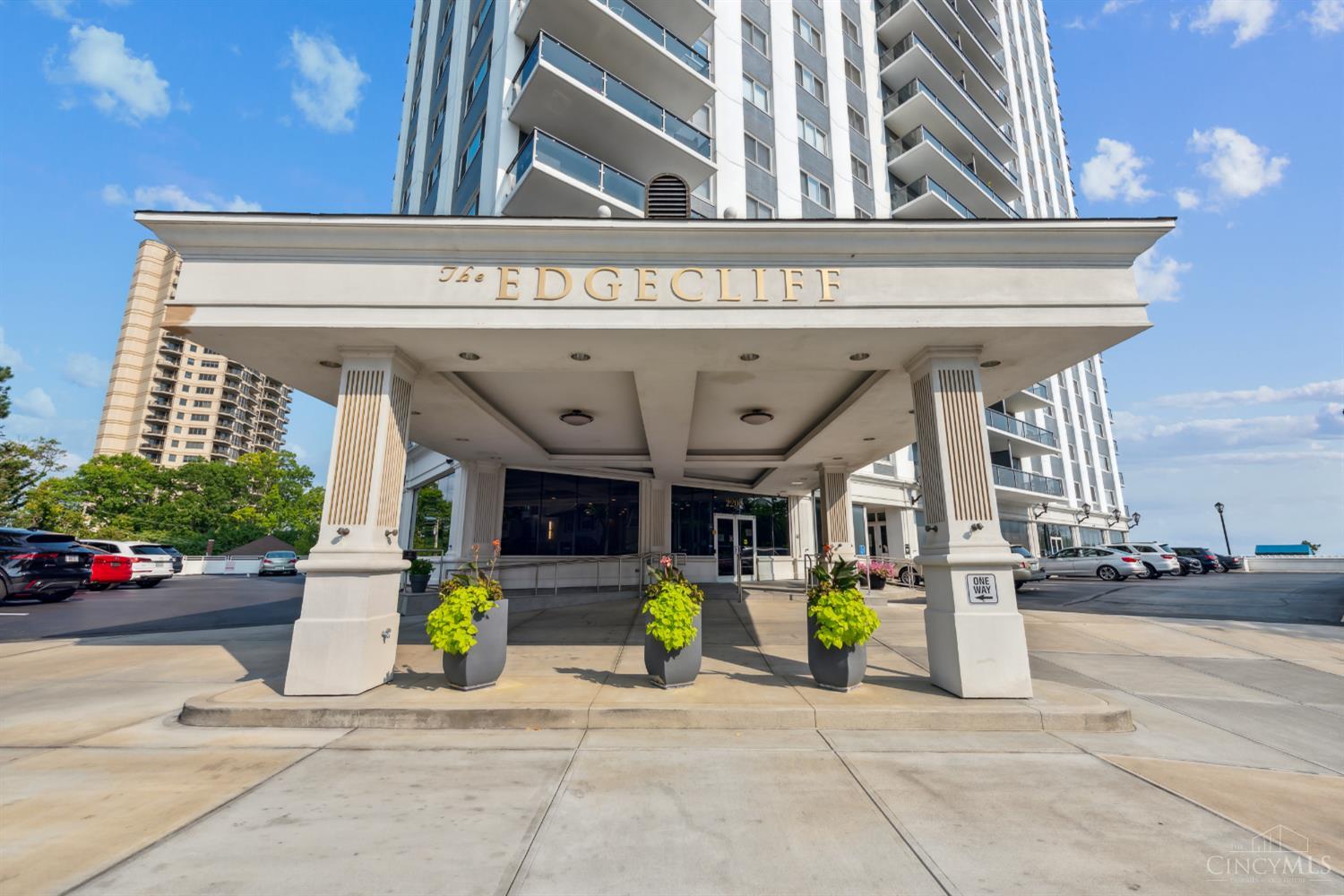 2200 Victory Parkway 2307