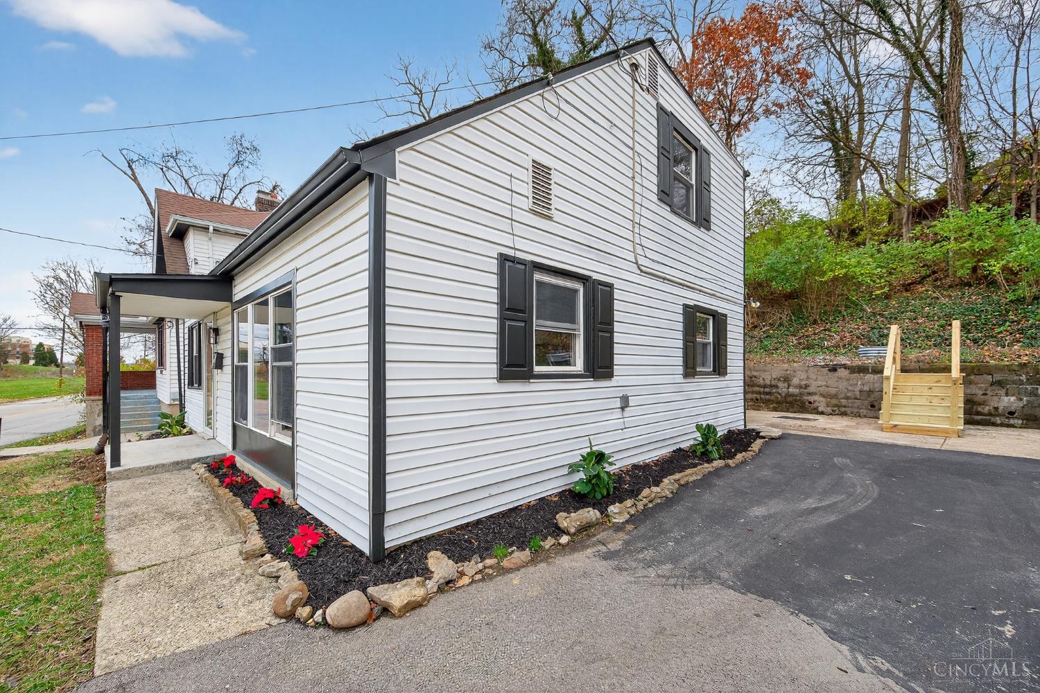 2037 Duck Creek Road