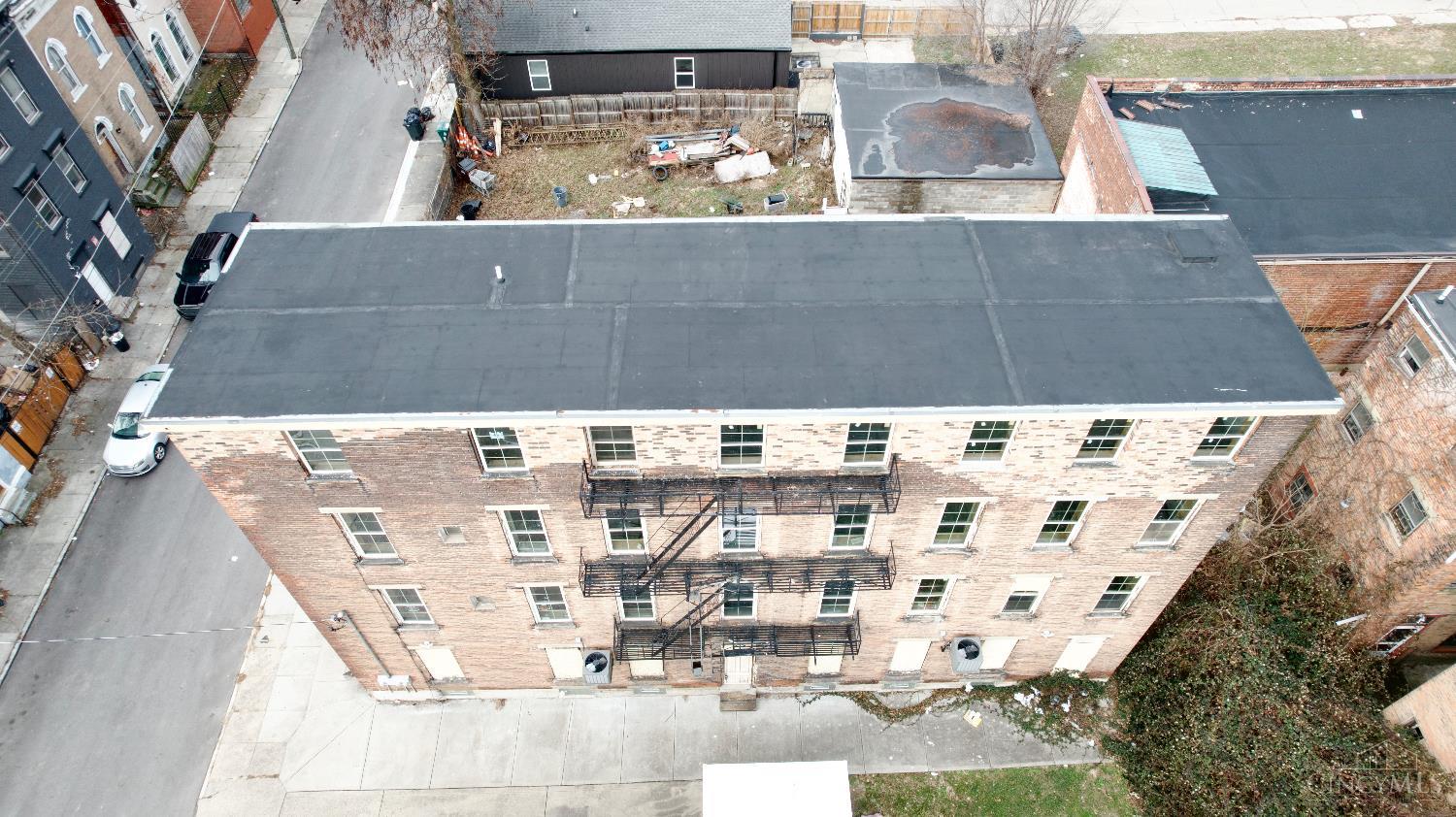 818 Livingston Street