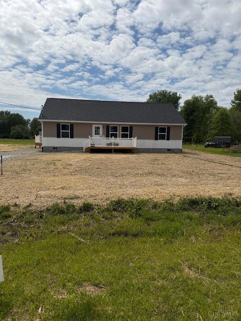 Photo of 438 Lorelei Drive DR, Fayetteville, OH 45118 (MLS # 1877929)