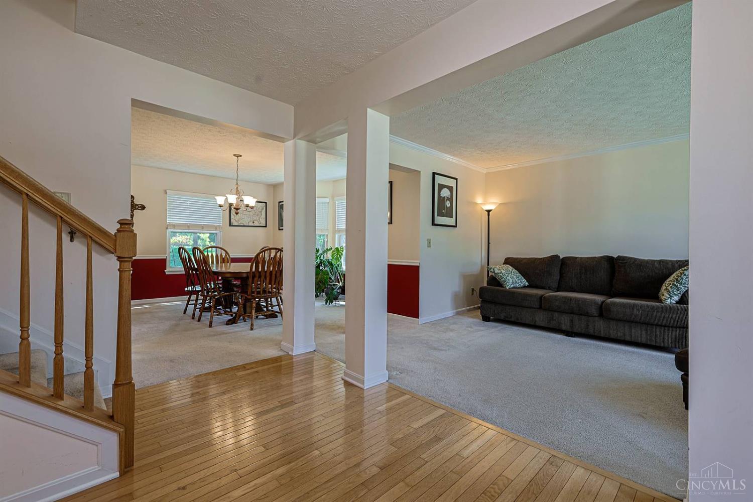 7906 Laurelwood Drive