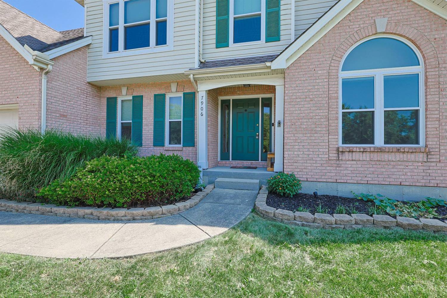 7906 Laurelwood Drive