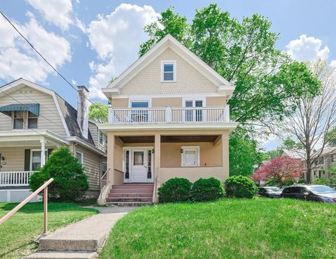 2635 Observatory Avenue Cincinnati OH 45208