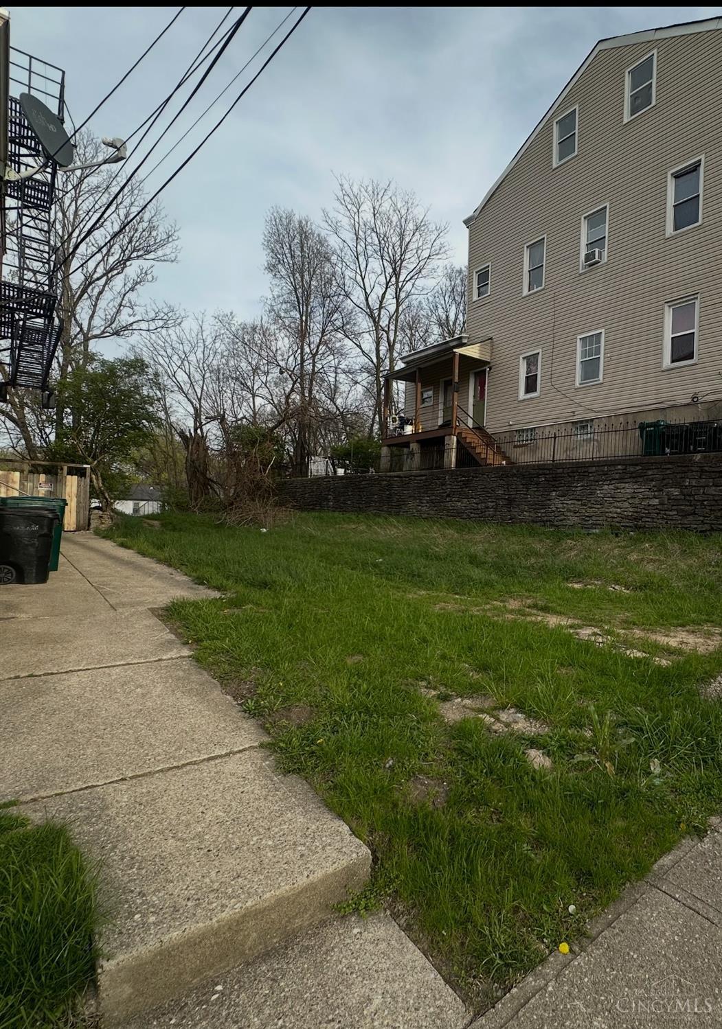 1018 Sturm Street, Cincinnati, Ohio image 1
