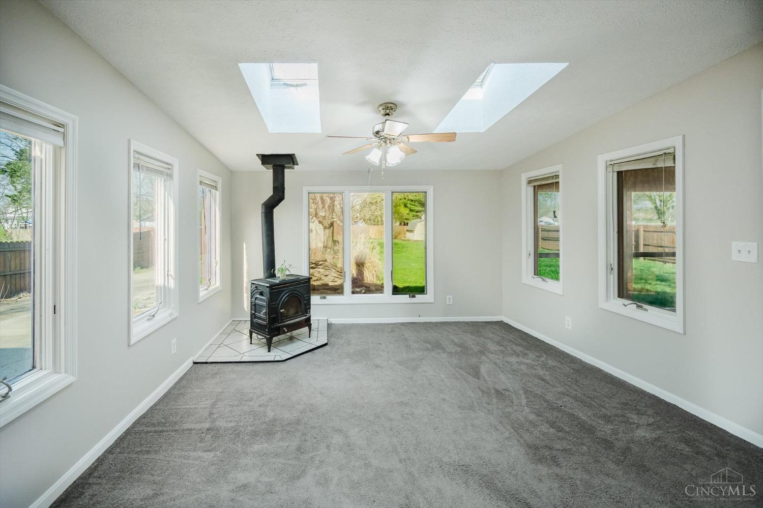 4637 Fairfield Avenue, Fairfield, Ohio image 14