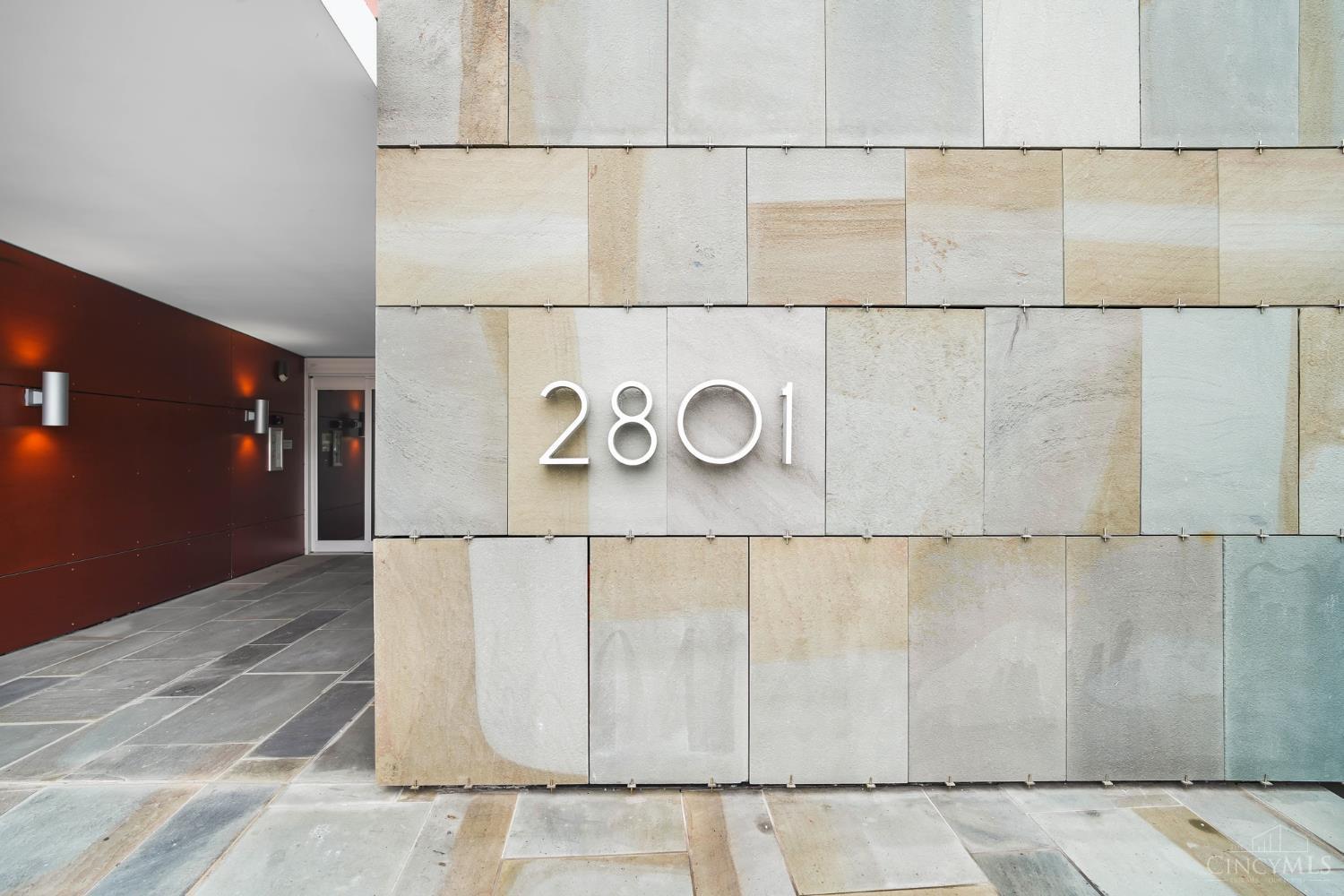 2801 Erie Avenue 202