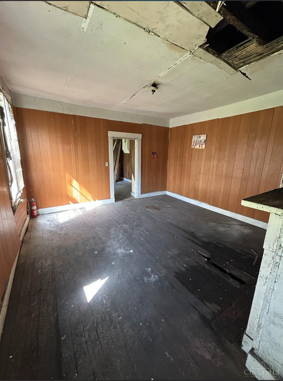 832 Livingston Street, Cincinnati, Ohio image 4