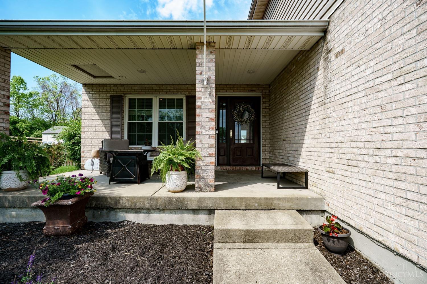 2952 Foxhound Drive, Fairfield Twp, Ohio image 32