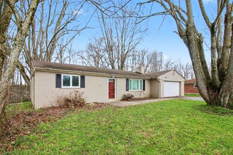 Photo of 5719 Linda Way, Miami Township, OH 45150 (MLS # 1871986)