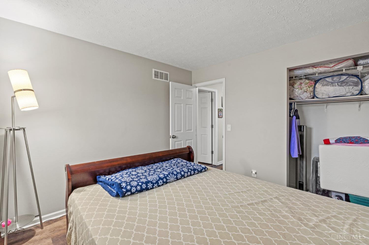 8806 Anna Court, West Chester, Ohio image 21