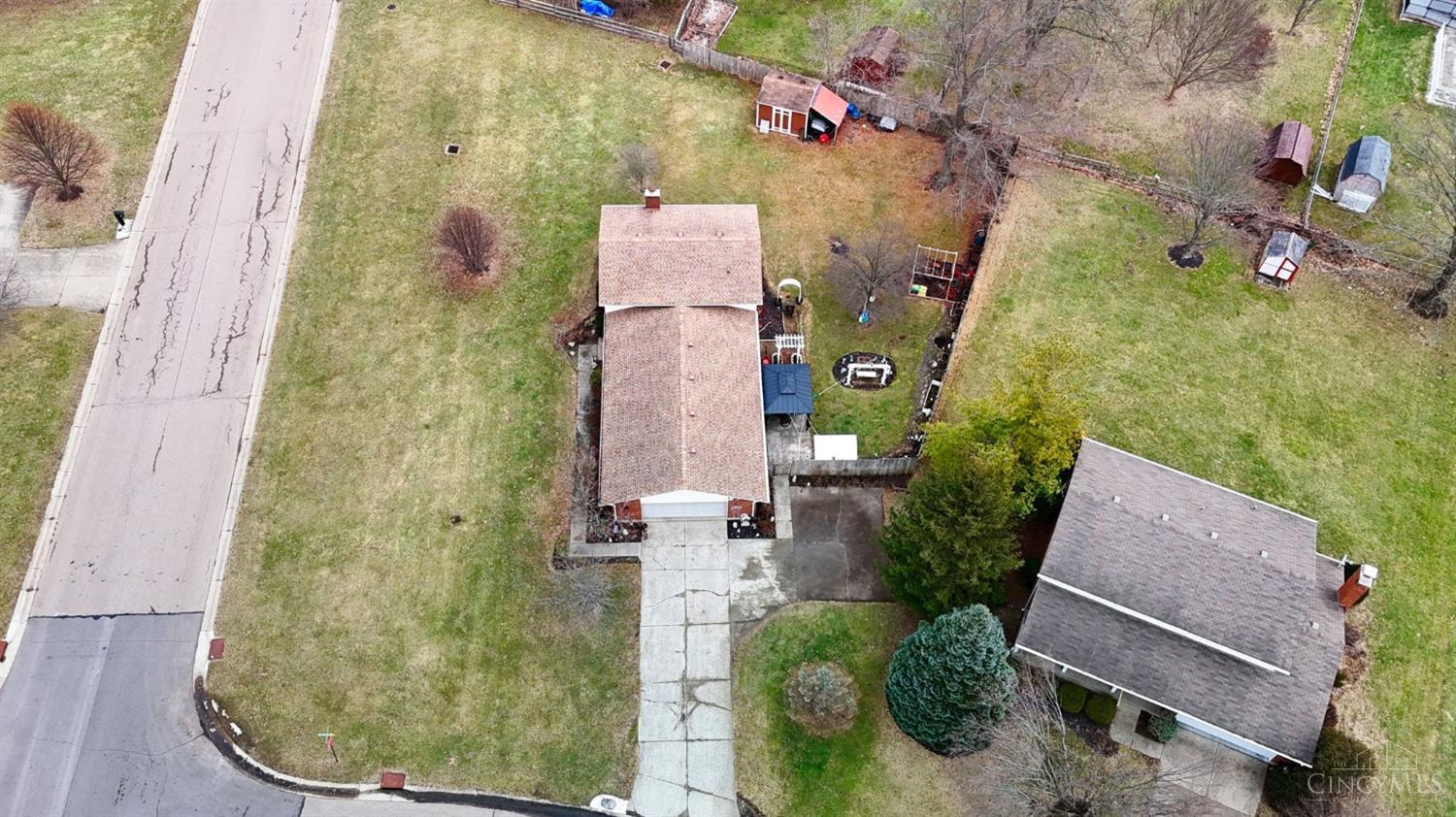 8806 Anna Court, West Chester, Ohio image 34