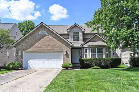 Homes For Sale - 8552 Deerway Drive<br/> Sycamore Twp, OH 45236