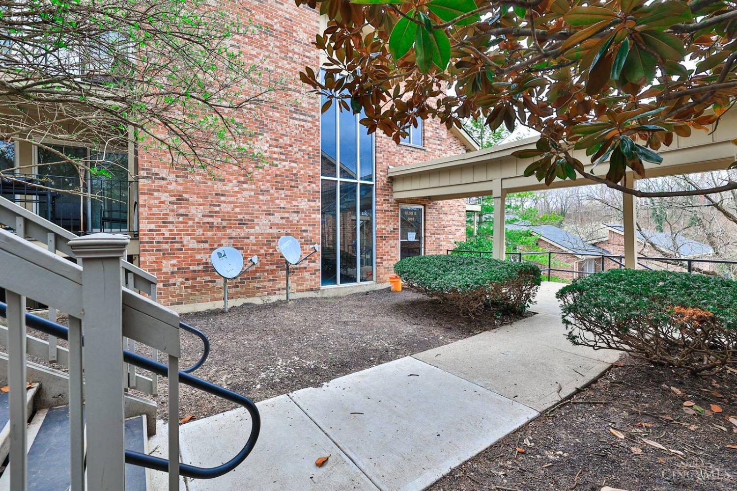 3069 Alpine Terrace #12B, Cincinnati, Ohio image 31