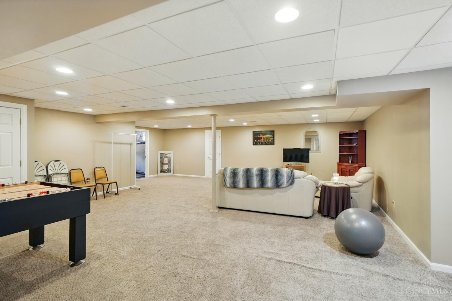 2073 Granny Smith Lane, Middletown, Ohio image 27