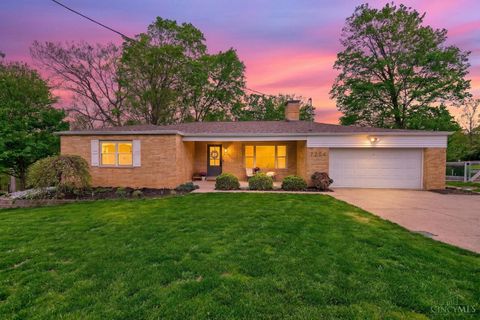 Photo of 7204 Barret Road, West Chester, OH 45069 (MLS # 1876144)