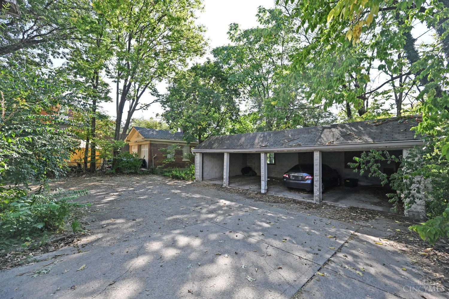 2367 Fairview Avenue