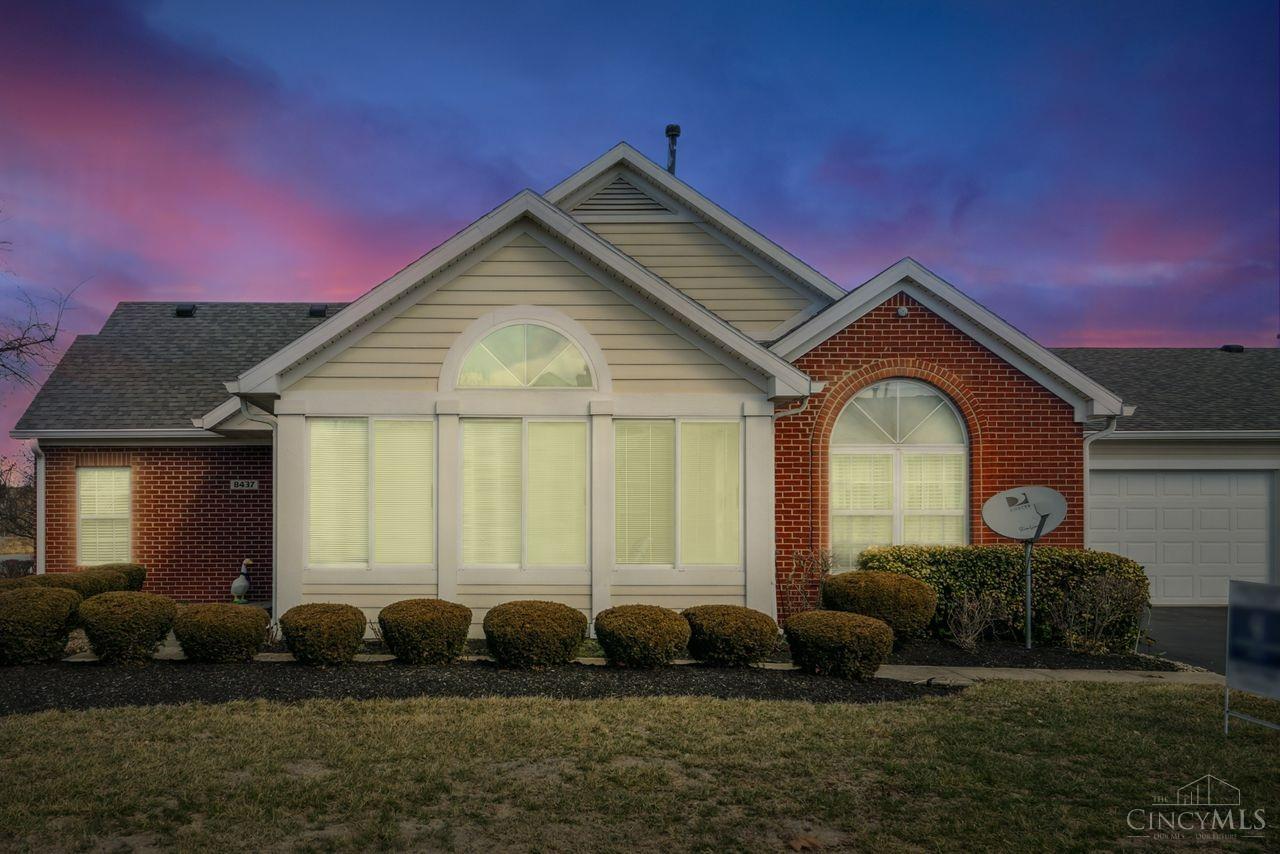 8437 Woodreed Drive, West Chester, Ohio image 2