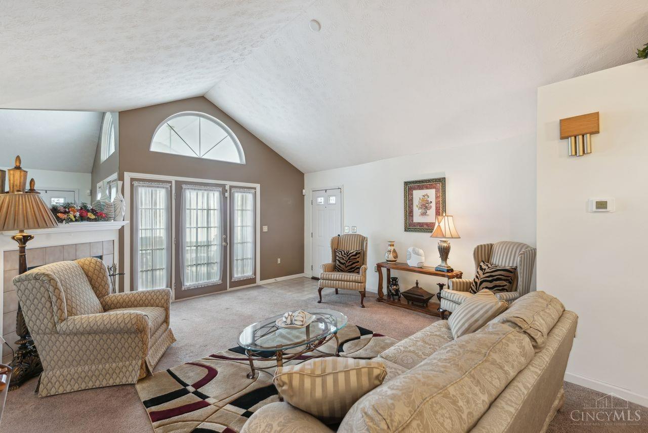 8437 Woodreed Drive, West Chester, Ohio image 9