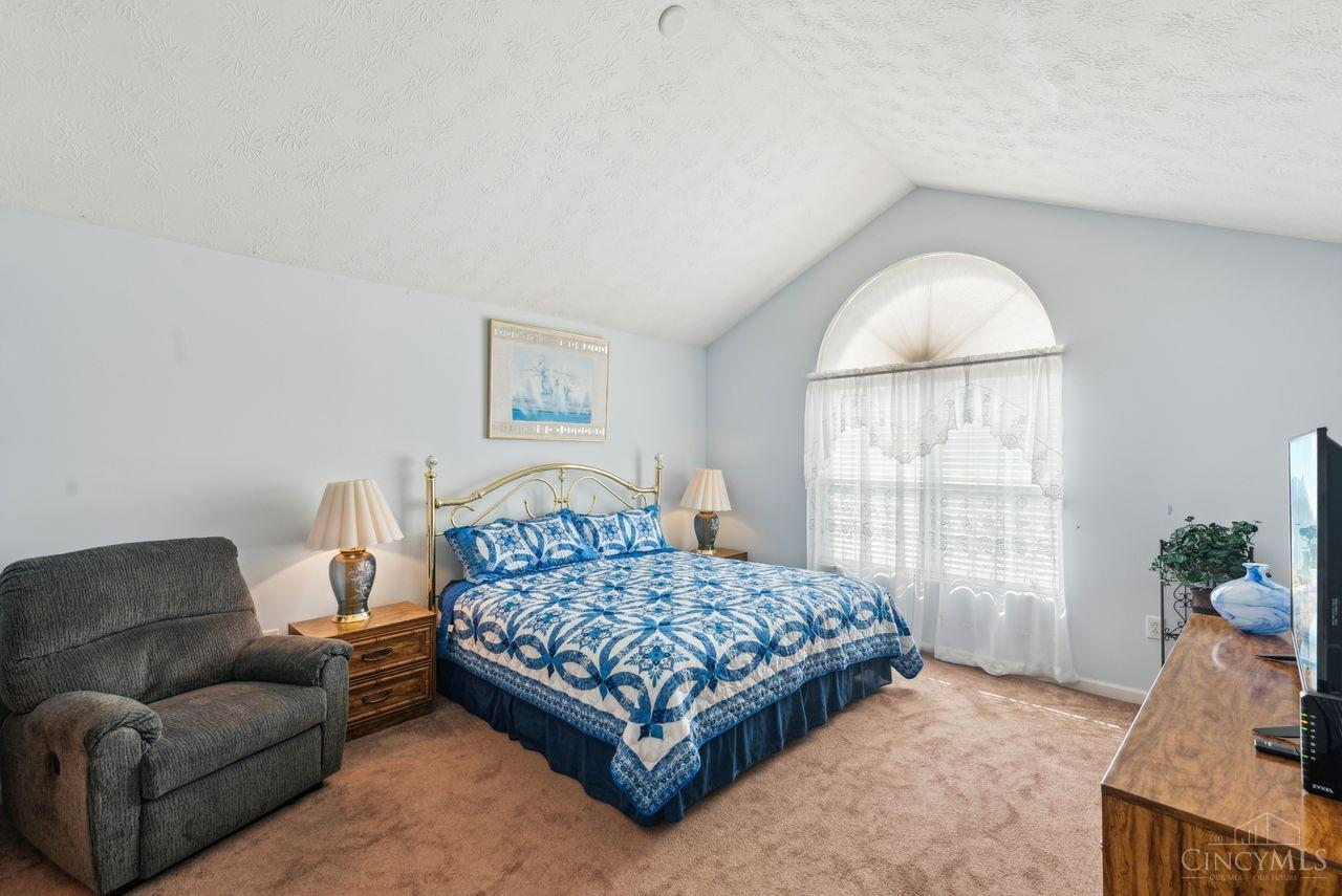 8437 Woodreed Drive, West Chester, Ohio image 24