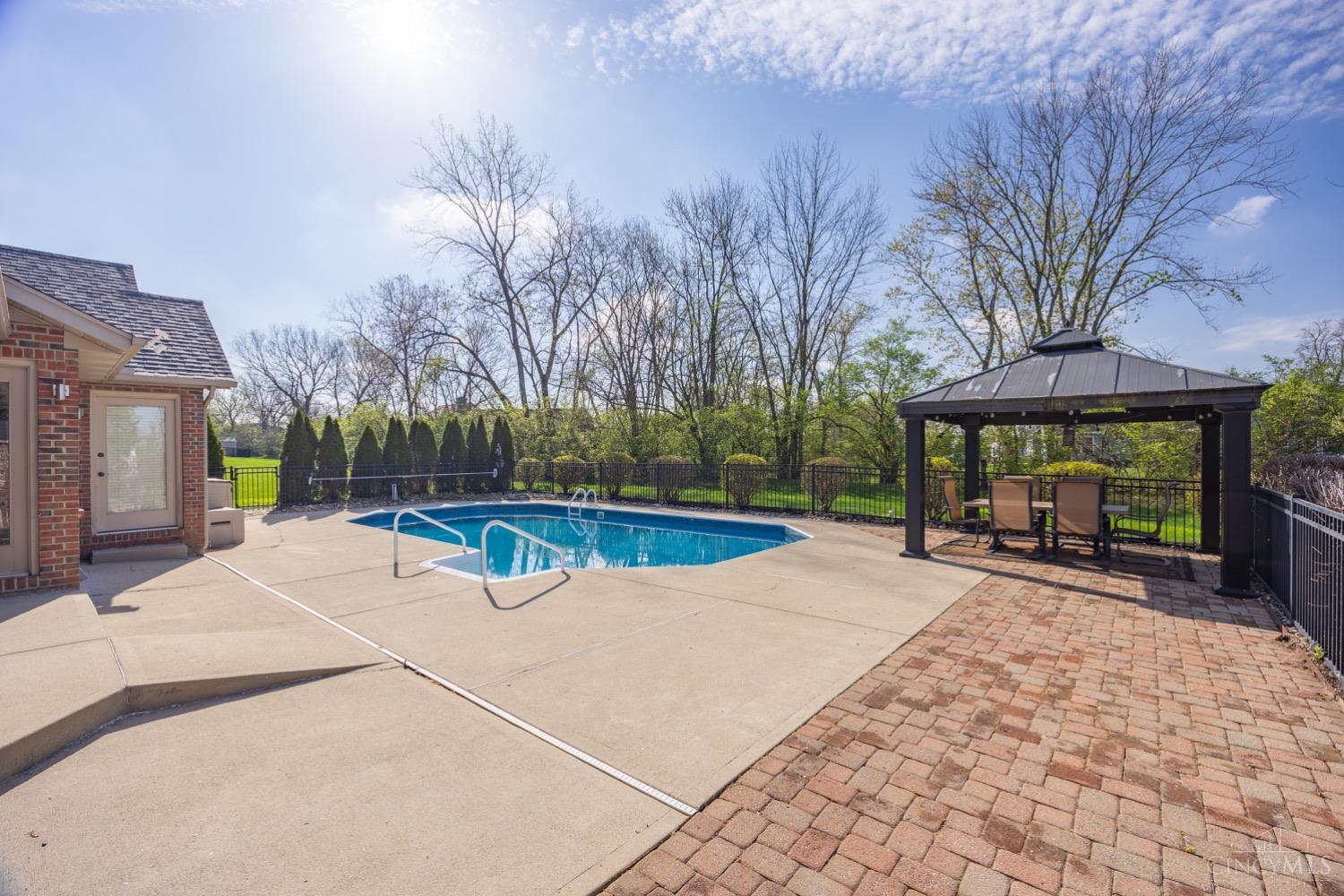 8166 Logans Ridge Drive, West Chester, Ohio image 26