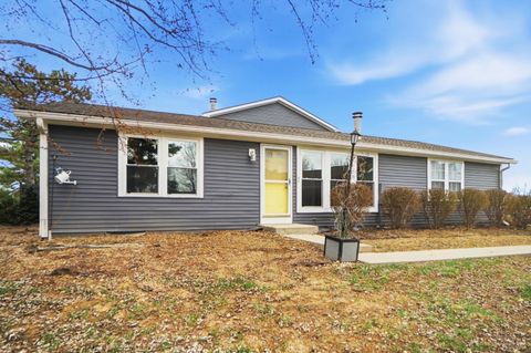 Photo of 8050 Halyard Court, Deerfield Township, OH 45039 (MLS # 1871161)