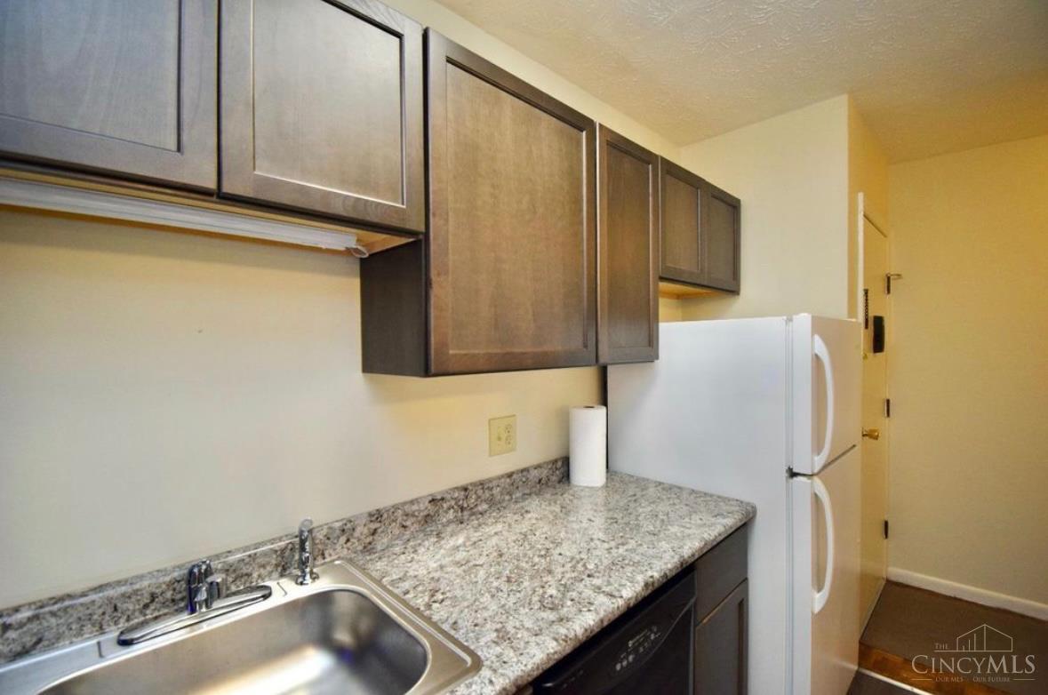 4908 Chalet Drive 403
