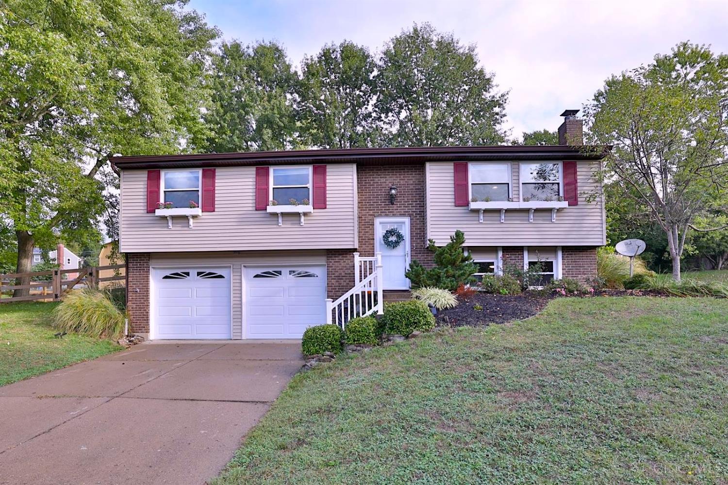 1731 Rudyard Lane