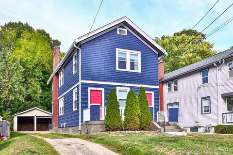 2218 Drex Avenue Cincinnati OH 45212