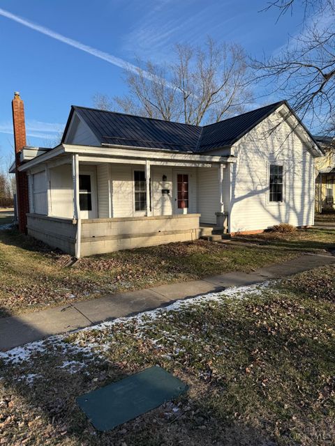 Photo of 501 S Wright Street, Blanchester, OH 45107 (MLS # 1866896)