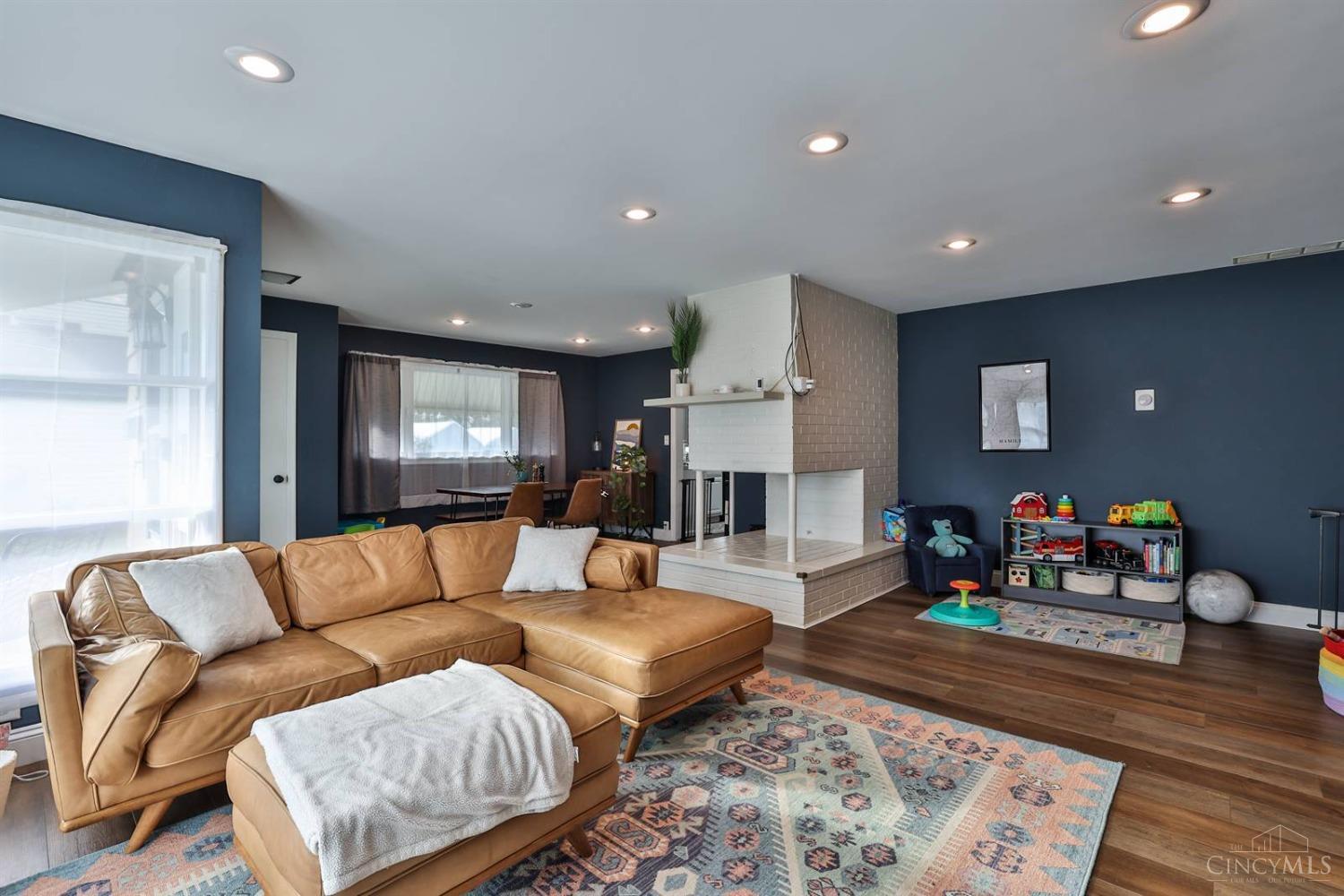 39 Hermay Drive, Hamilton, Ohio image 5