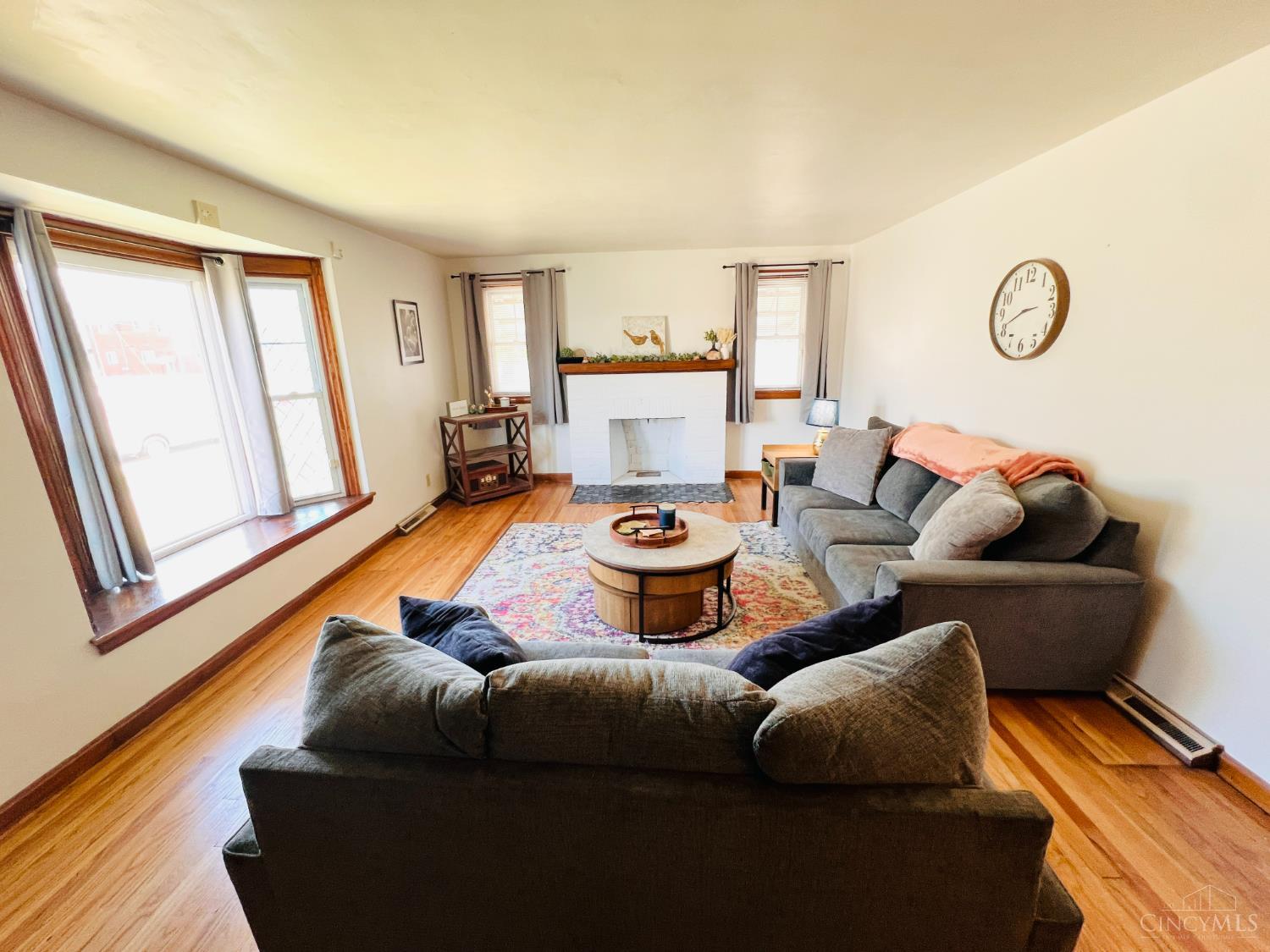 7905 Plainfield Road