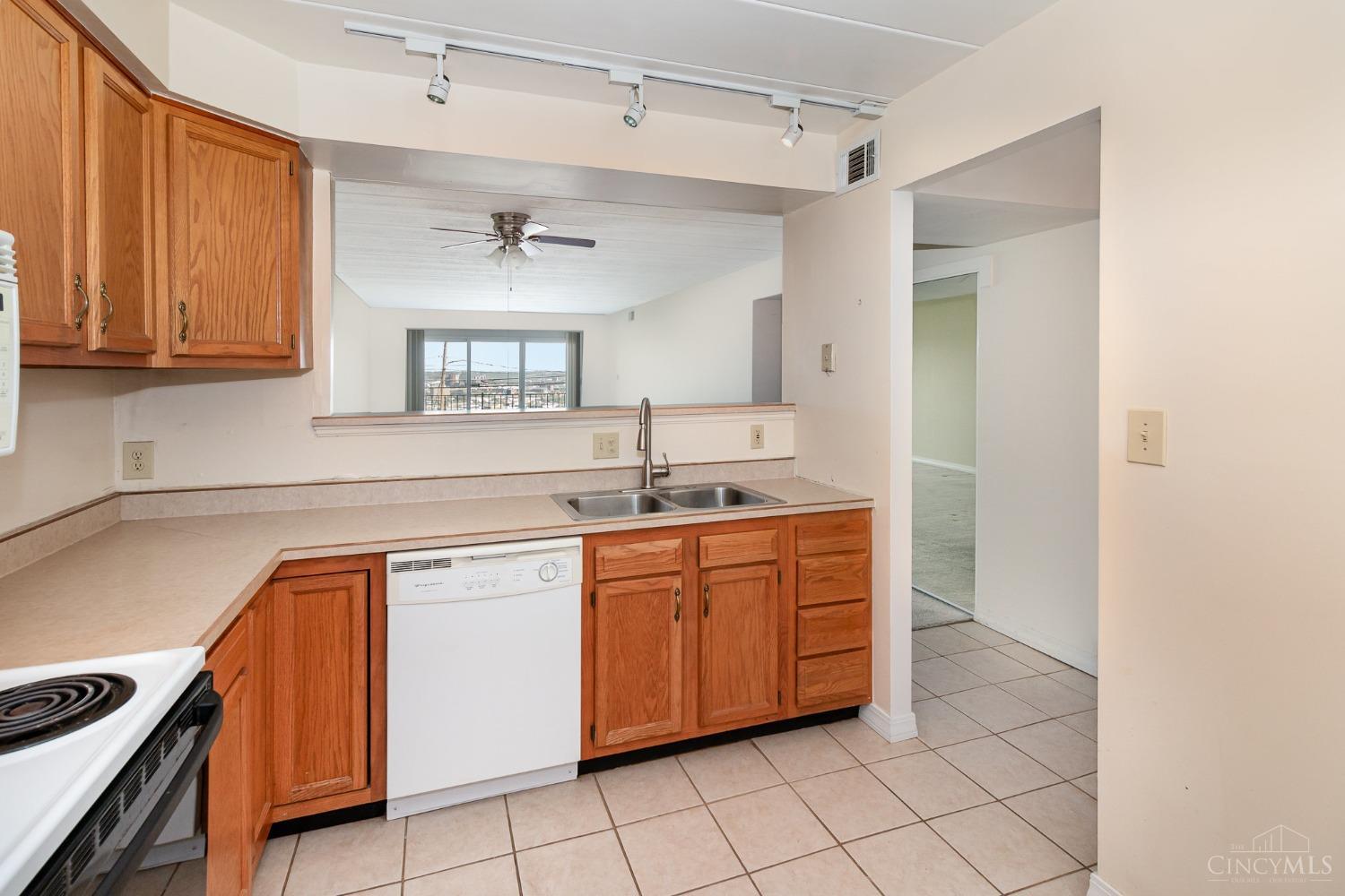 2680 Lehman Road #C207, Cincinnati, Ohio image 4