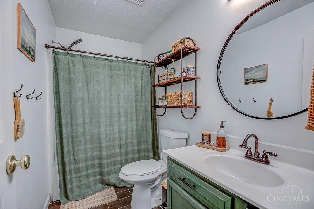 934 Brookwood Drive, Trenton, Ohio image 22