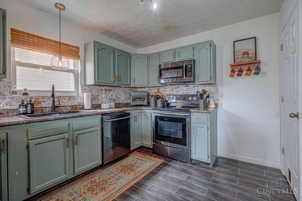 934 Brookwood Drive, Trenton, Ohio image 14