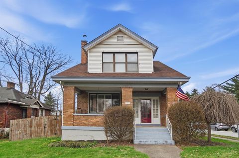 Photo of 1075 Coronado Avenue, Cincinnati, OH 45238 (MLS # 1871333)