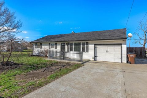 Photo of 4542 Oxford Middletown Road, Jacksonburg, OH 45067 (MLS # 1871224)