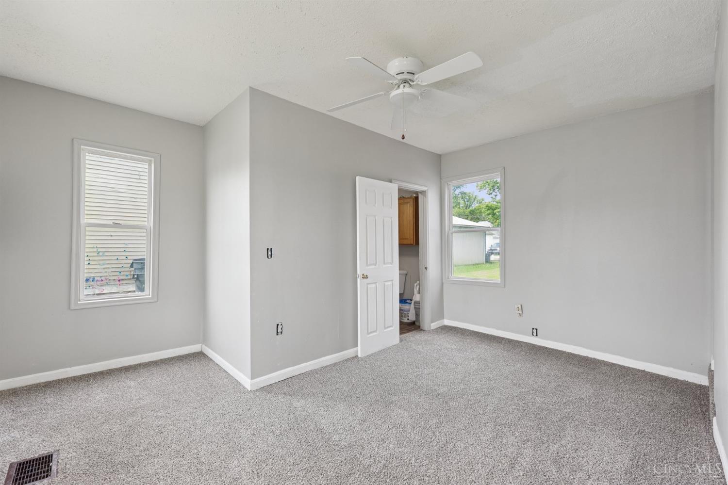 319 E Main Street, Blanchester, Ohio image 3